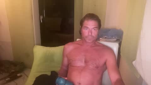 medeinoe online show from 10.31.25