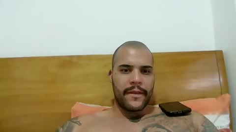 Snapshot of medellindrak chatting on 09.14.25 filippoae online show from 09.14.25