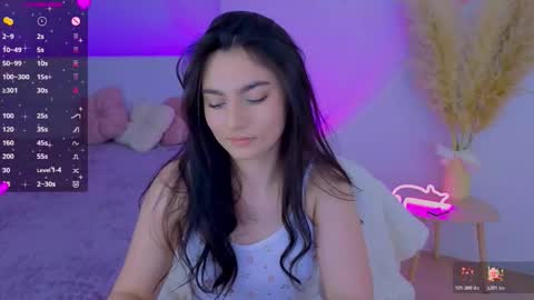 Snapshot of medina_andress chatting on 03.09.26 Dina online show from 03.09.26