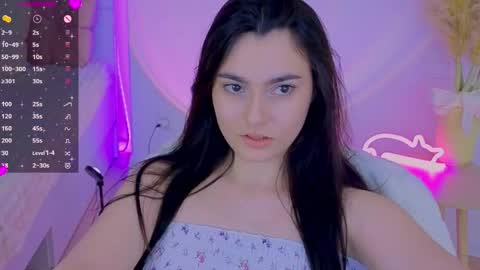 Snapshot of medina_andress chatting on 03.19.26 Dina online show from 03.19.26