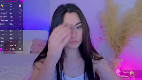 Dina online show from 04.21.26