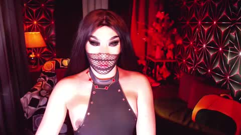 THE QUEEN ALPHA   Queen Medusa Prey online show from 03.10.25