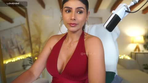 Andrea  online show from 02.04.25