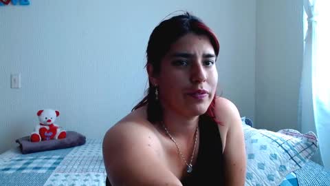 Snapshot of meehturt chatting on 01.22.25 anna online show from 01.22.25