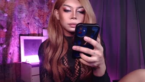 Snapshot of meetmehalfway888 chatting on 12.25.24 GODDESS OF ALL GODDESSES online show from 12.25.24