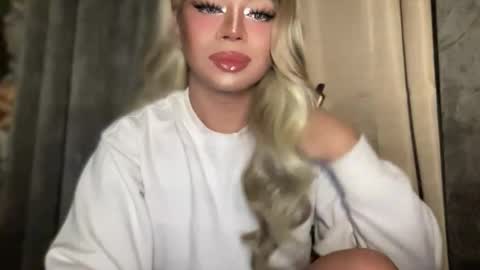 Snapshot of meetmehalfway888 chatting on 10.08.25 GODDESS OF ALL GODDESSES online show from 10.08.25