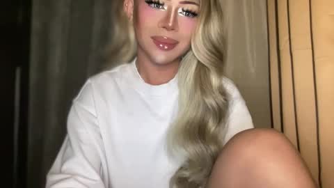 Snapshot of meetmehalfway888 chatting on 01.07.26 GODDESS OF ALL GODDESSES online show from 01.07.26