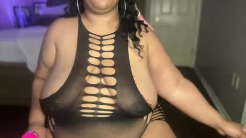 Southern Peach online show from 12.16.24