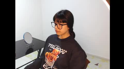 Meg4n Miauuuu online show from 04.25.26
