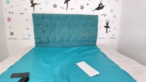 Snapshot of megaan_sexxx chatting on 06.11.26 megaan_sexxx online show from 06.11.26