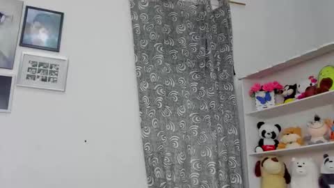 Snapshot of megan_and_clohe chatting on 02.10.26 M E G A N online show from 02.10.26