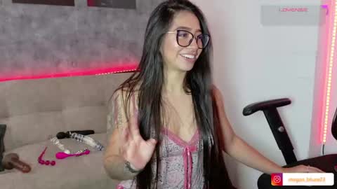 Snapshot of megan_bluee_ chatting on 07.01.26 Megan Bluee online show from 07.01.26