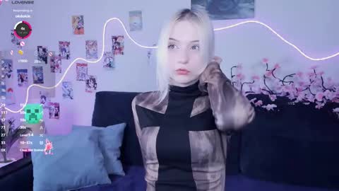 Snapshot of megan_chan chatting on 12.14.25 Megan and Anna online show from 12.14.25