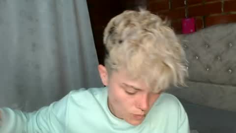 Megan and sophi online show from 06.16.26