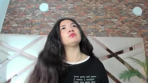 Snapshot of megan_devon chatting on 02.10.26 online show from 02.10.26