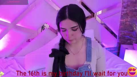 Snapshot of megan_devon chatting on 02.13.26 online show from 02.13.26