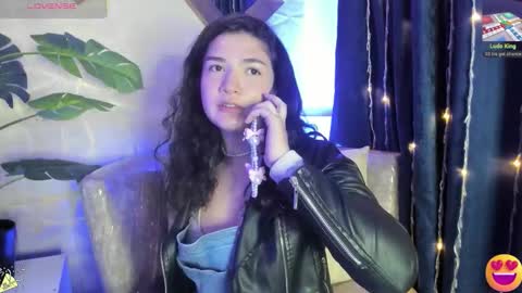 Snapshot of megan_devon chatting on 03.18.26 online show from 03.18.26