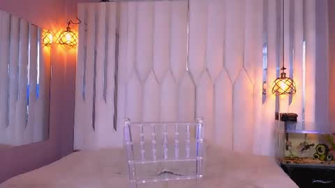 megan do santos online show from 08.04.26