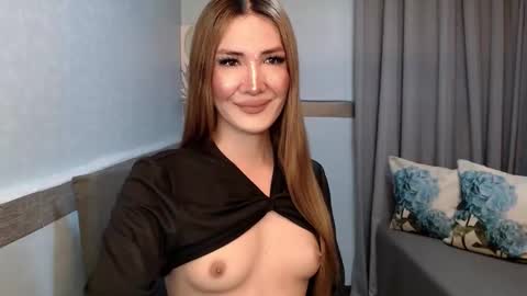 Megan online show from 03.20.26