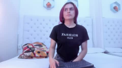 Snapshot of megan_hally chatting on 05.08.26 Megan online show from 05.08.26