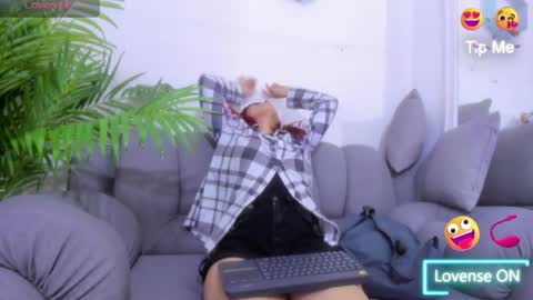 Snapshot of megan_hally chatting on 05.30.26 Megan online show from 05.30.26