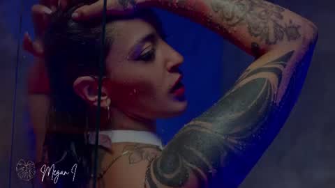 Snapshot of megan_inked_ chatting on 07.17.26 online show from 07.17.26
