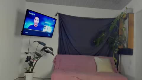 Snapshot of megan_lu20 chatting on 10.17.25 Megan Lu online show from 10.17.25