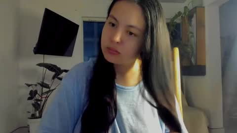 Snapshot of megan_lu20 chatting on 10.22.25 Megan Lu online show from 10.22.25