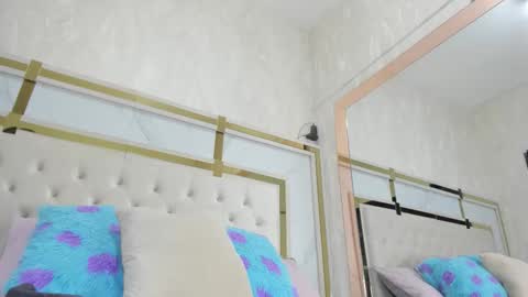 Snapshot of megan_rous2 chatting on 11.09.25 megan online show from 11.09.25