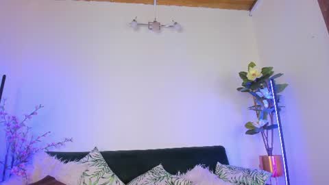 Snapshot of megan_shyne chatting on 06.22.26 megan_shyne online show from 06.22.26