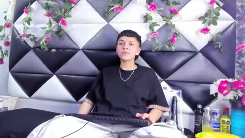 Snapshot of megan_thompsonn_ chatting on 12.04.25 megan_thompsonn_ online show from 12.04.25