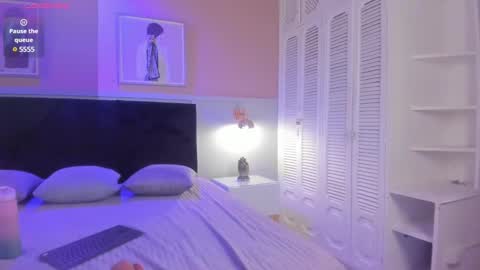 Jazmin  online show from 01.17.25