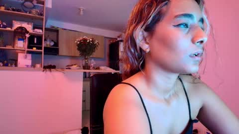 M E G A N   online show from 02.13.26