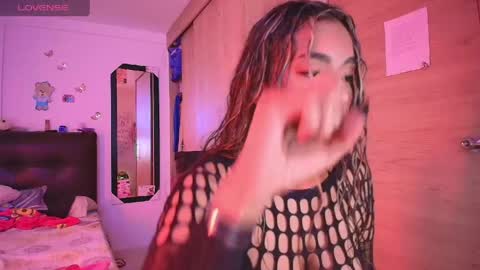 M E G A N   online show from 05.29.26