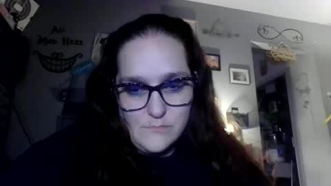 Snapshot of megancasares157 chatting on 02.27.26 SexyDirtyBitch online show from 02.27.26