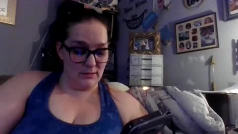 Snapshot of megancasares157 chatting on 03.18.26 SexyDirtyBitch online show from 03.18.26
