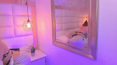 Snapshot of megane_whitte chatting on 11.28.25 Megan online show from 11.28.25