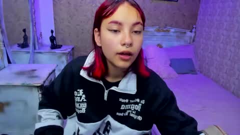 Snapshot of megane_whitte chatting on 01.19.26 Megan online show from 01.19.26