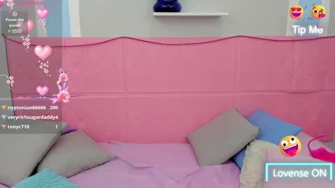 Megan Queen online show from 02.22.25