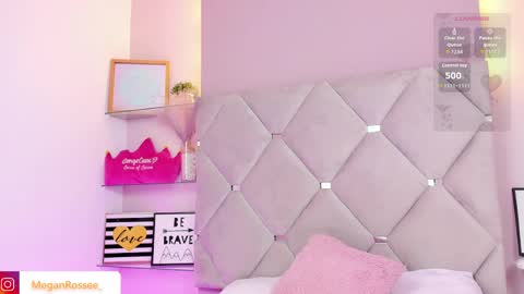 Snapshot of meganrosse__ chatting on 05.24.26 Megan online show from 05.24.26