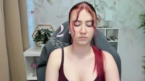 Snapshot of meganx_candy chatting on 01.09.25 Megan online show from 01.09.25