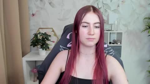Snapshot of meganx_candy chatting on 01.14.25 Megan online show from 01.14.25
