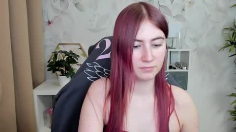 Snapshot of meganx_candy chatting on 01.15.25 Megan online show from 01.15.25