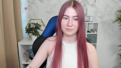 Snapshot of meganx_candy chatting on 01.20.25 Megan online show from 01.20.25