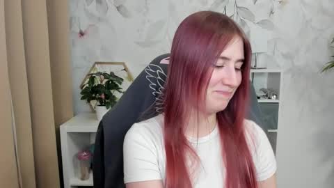 Snapshot of meganx_candy chatting on 01.22.25 Megan online show from 01.22.25