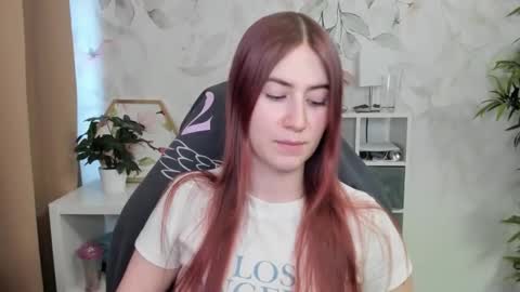Snapshot of meganx_candy chatting on 02.03.25 Megan online show from 02.03.25