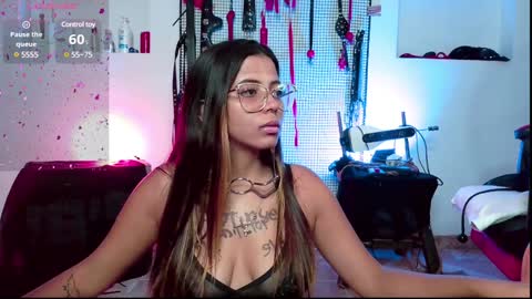 Snapshot of meggan_greey chatting on 01.06.25 Your best slave online show from 01.06.25