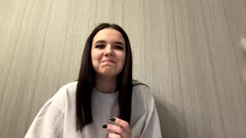 Snapshot of megganskurski chatting on 02.17.26 Mia online show from 02.17.26