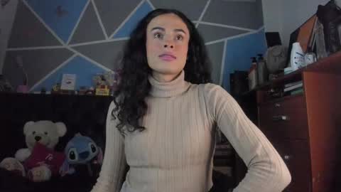 Alejandra 3 online show from 10.05.25