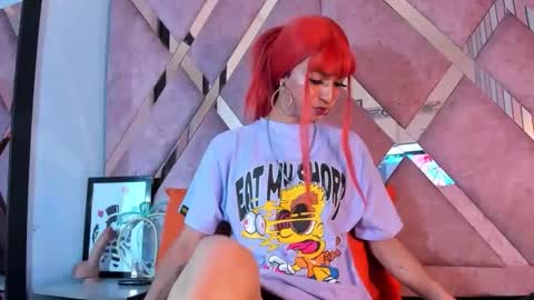 meghanqueen__ online show from 05.02.26